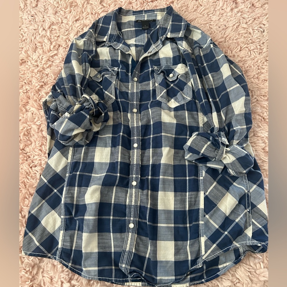 Inc Button down
